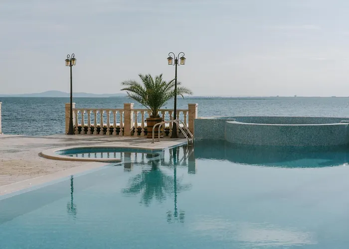 Apartament Rich Collective Nesebyr