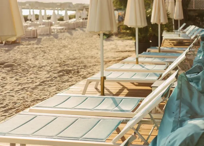 Apartament Rich Collective *