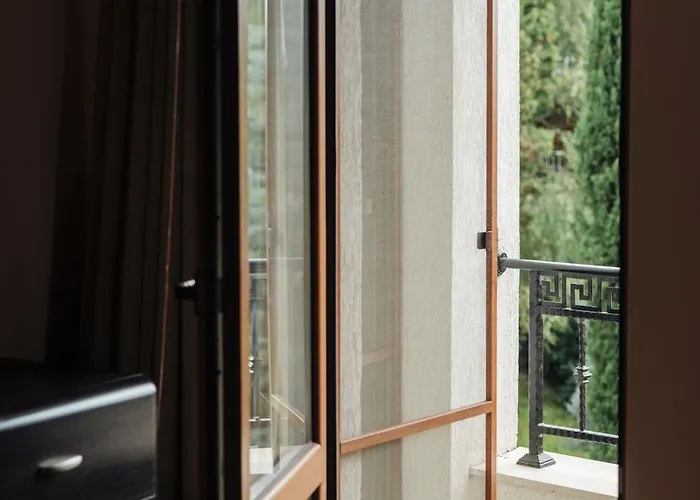 Rich Collective Nesebyr