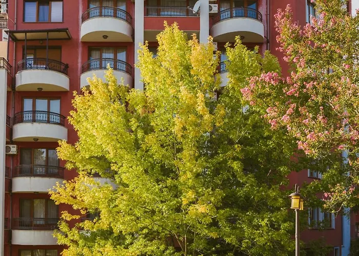 Apartment Rich Collective *